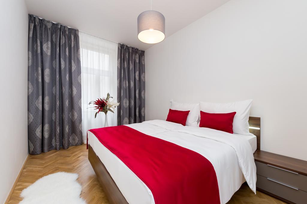 Love To Live Apartments Praha Exteriér fotografie