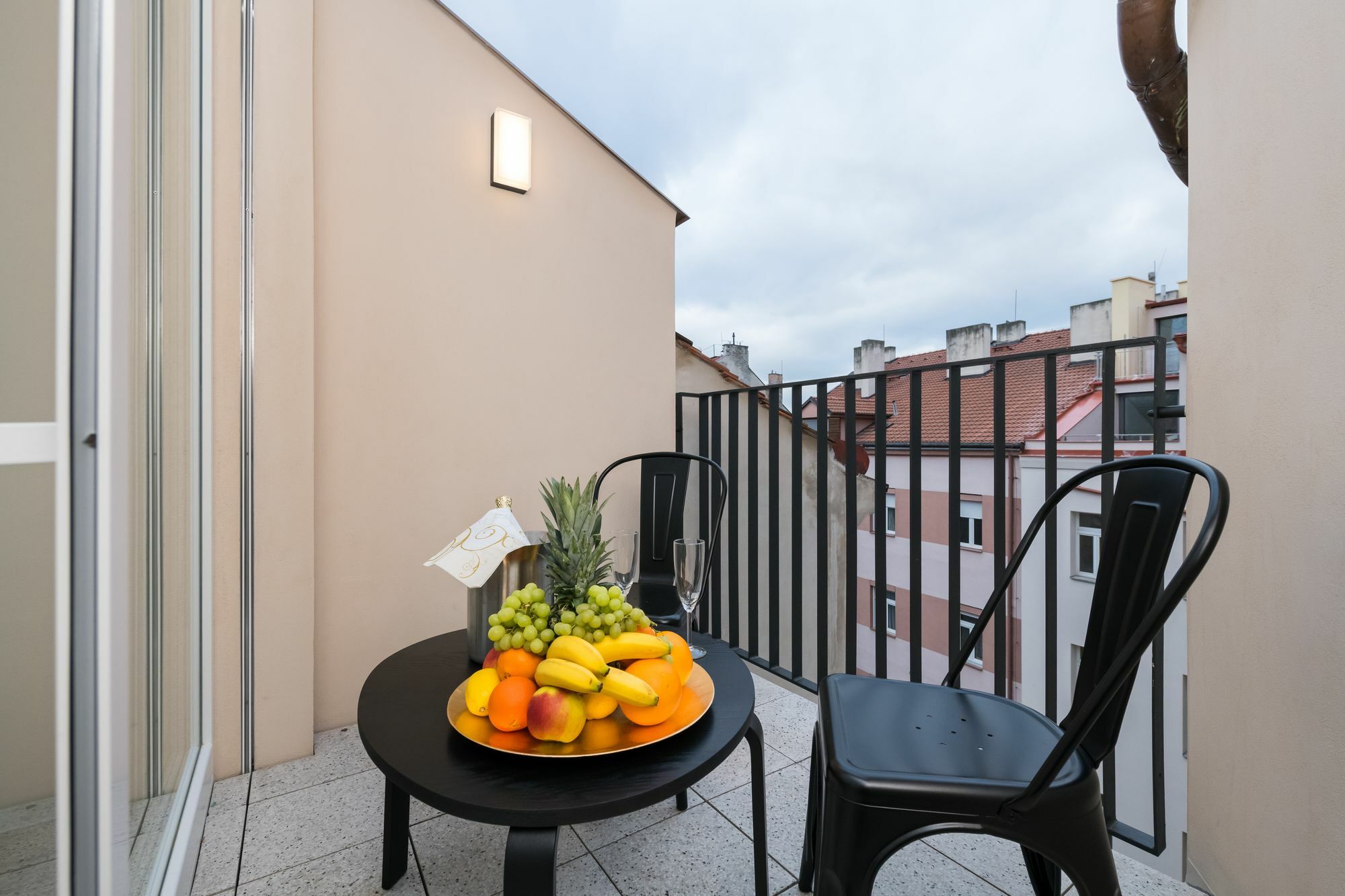 Love To Live Apartments Praha Exteriér fotografie